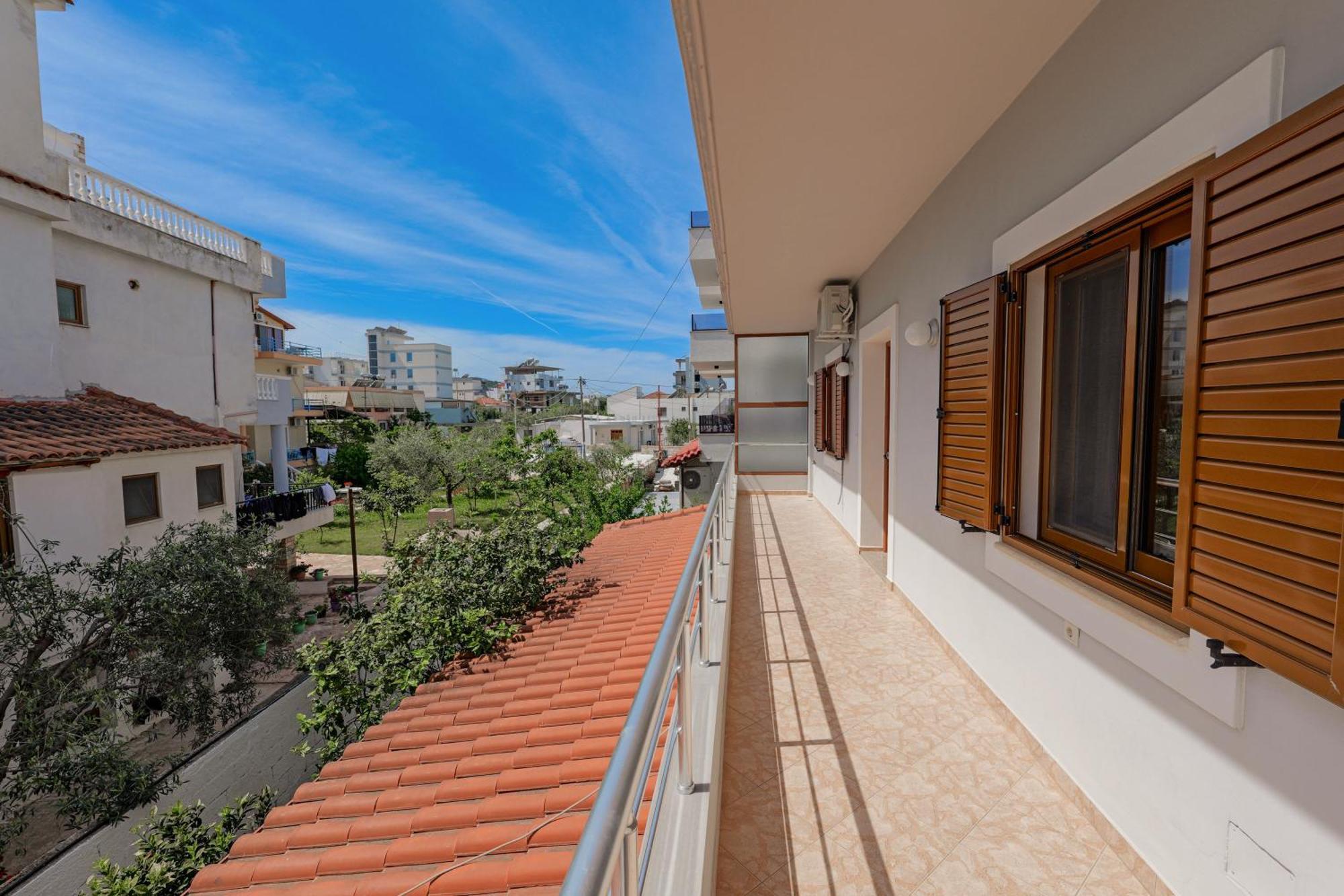 Guest House Moonlight Ksamil Ngoại thất bức ảnh