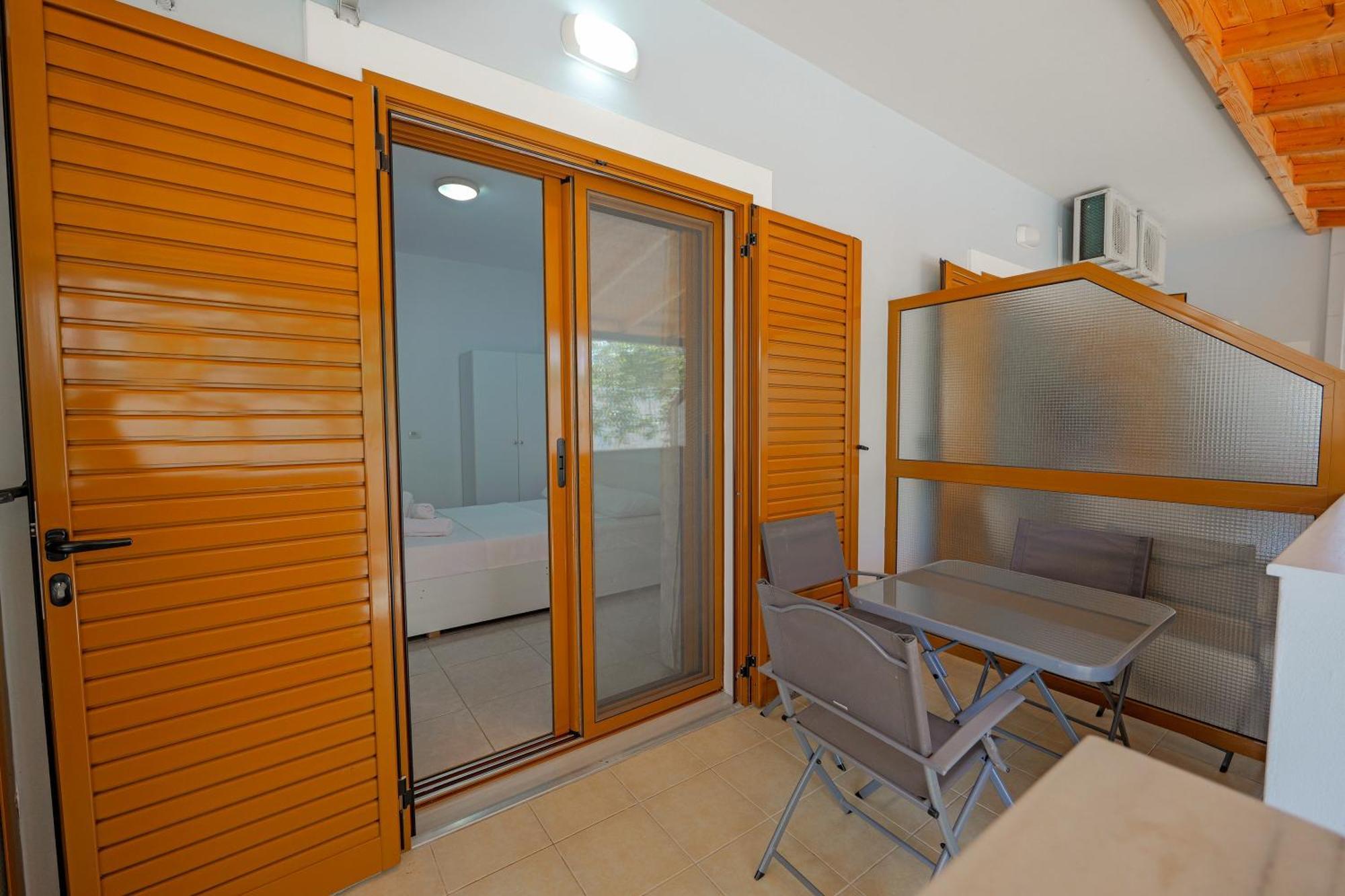 Guest House Moonlight Ksamil Ngoại thất bức ảnh